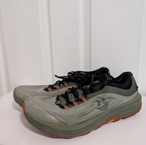 Topo Shoes Mens 11.5 Athletic Pursuit Trail Running Olive/Clay Outdoor Sneakers
